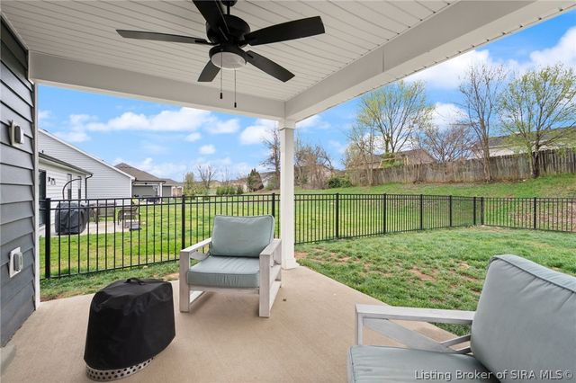 1220 Blackstone Trail, Jeffersonville, IN 47130