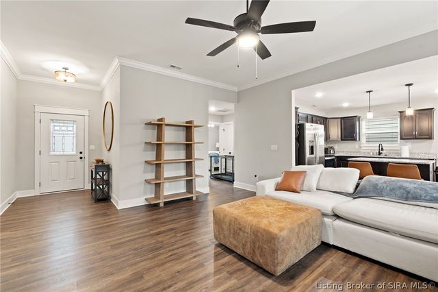 1220 Blackstone Trail, Jeffersonville, IN 47130