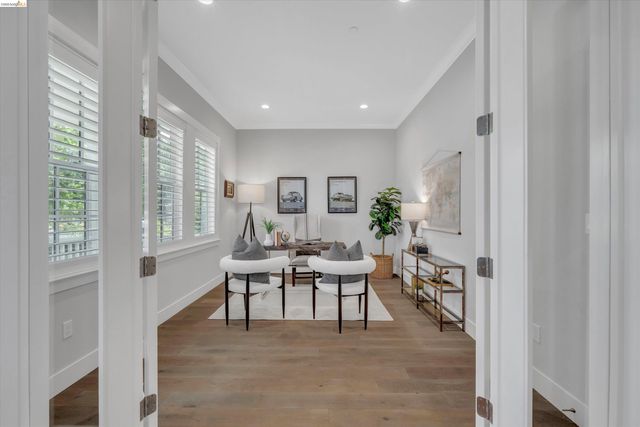 309 Wingfield Ct, Danville, CA 94526