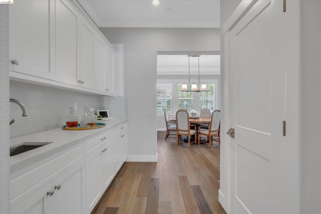 309 Wingfield Ct, Danville, CA 94526