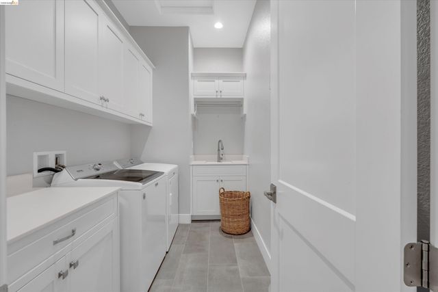 309 Wingfield Ct, Danville, CA 94526