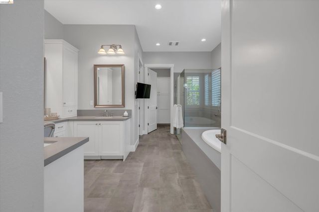 309 Wingfield Ct, Danville, CA 94526