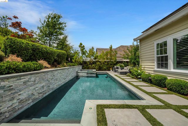 309 Wingfield Ct, Danville, CA 94526