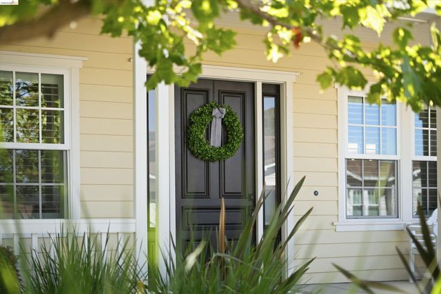 309 Wingfield Ct, Danville, CA 94526