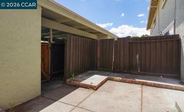 58 Meadowbrook Ave, Pittsburg, CA 94565