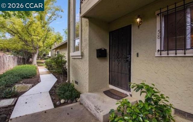 58 Meadowbrook Ave, Pittsburg, CA 94565