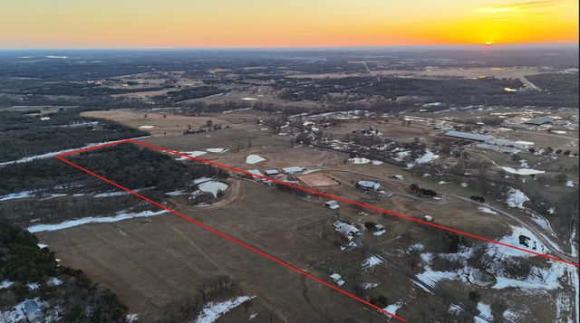 11362 E Highway 82, Whitesboro, TX 76273