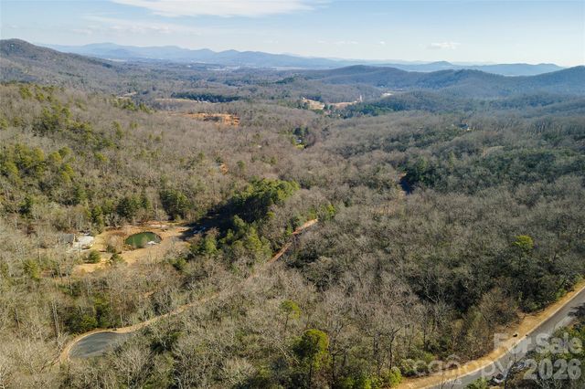 99999 Mills River Way 108, Horse Shoe, NC 28742