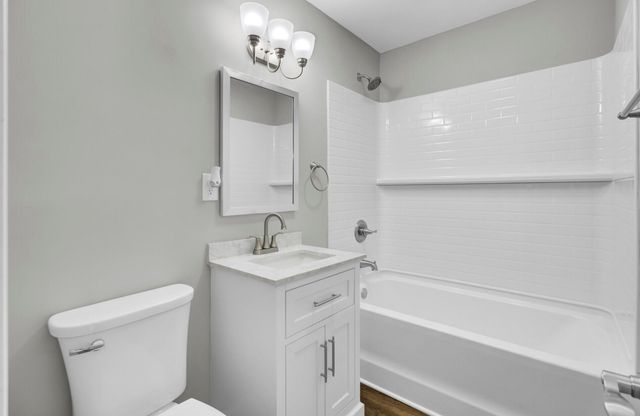 5821 Robinhood Drive, Hanahan, SC 29410