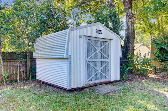 5821 Robinhood Drive, Hanahan, SC 29410