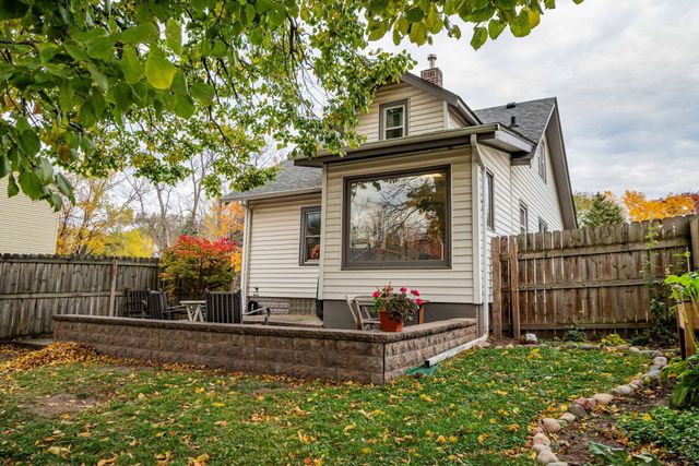 763 Mcknight Road S, Saint Paul, MN 55119