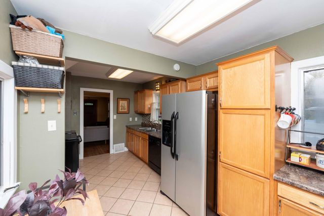 763 Mcknight Road S, Saint Paul, MN 55119