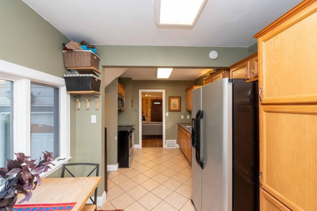 763 Mcknight Road S, Saint Paul, MN 55119