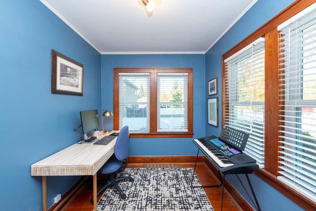 763 Mcknight Road S, Saint Paul, MN 55119