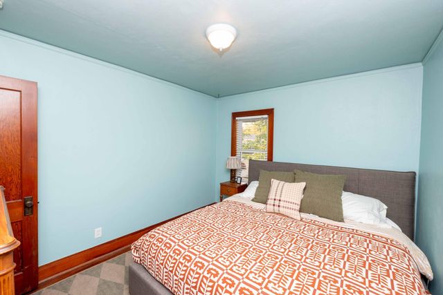 763 Mcknight Road S, Saint Paul, MN 55119