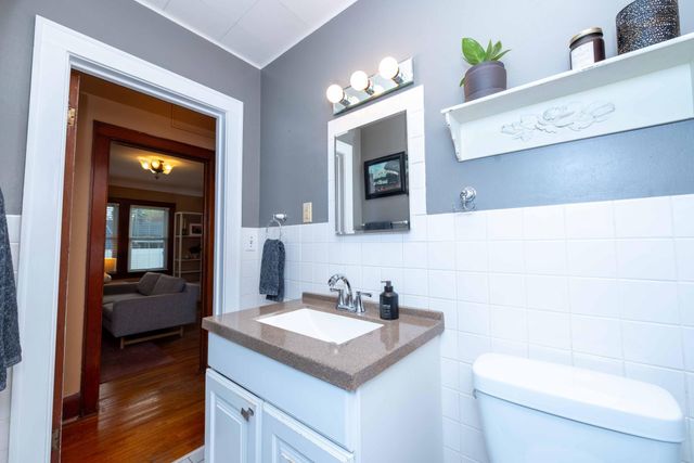 763 Mcknight Road S, Saint Paul, MN 55119