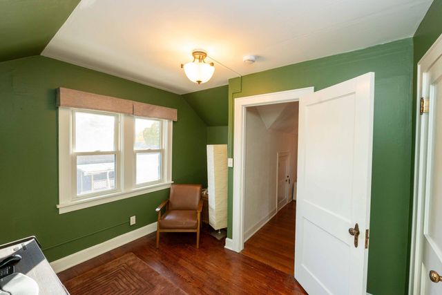 763 Mcknight Road S, Saint Paul, MN 55119