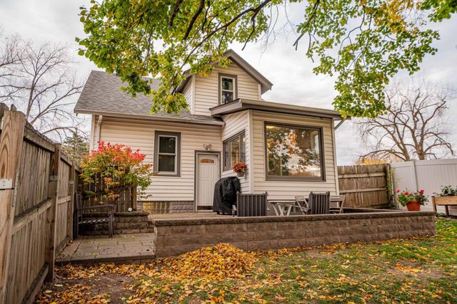 763 Mcknight Road S, Saint Paul, MN 55119