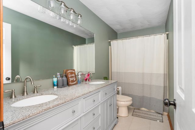 3833 Belmont CT, Roanoke, VA 24012