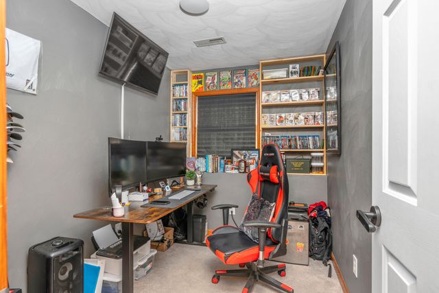 3833 Belmont CT, Roanoke, VA 24012