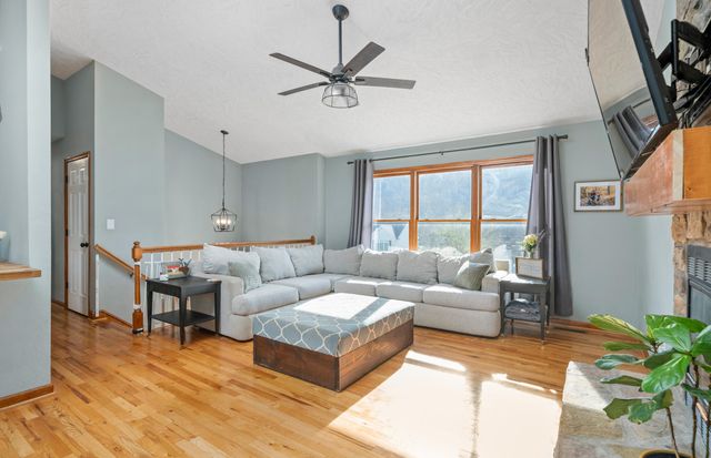 3833 Belmont CT, Roanoke, VA 24012