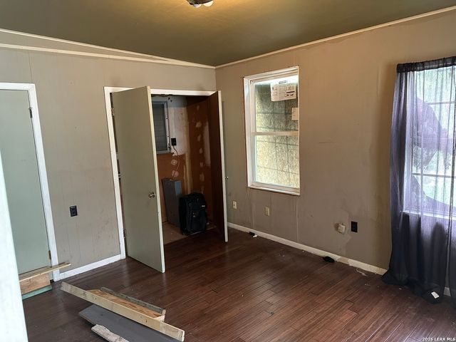 315 Linares, San Antonio, TX 78225