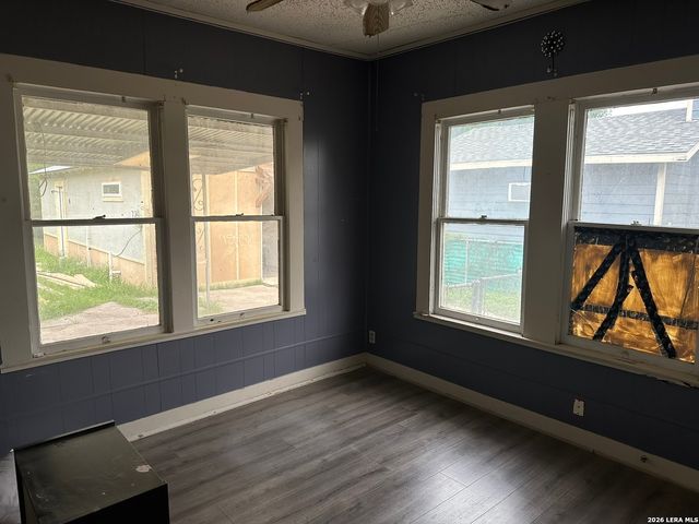 315 Linares, San Antonio, TX 78225
