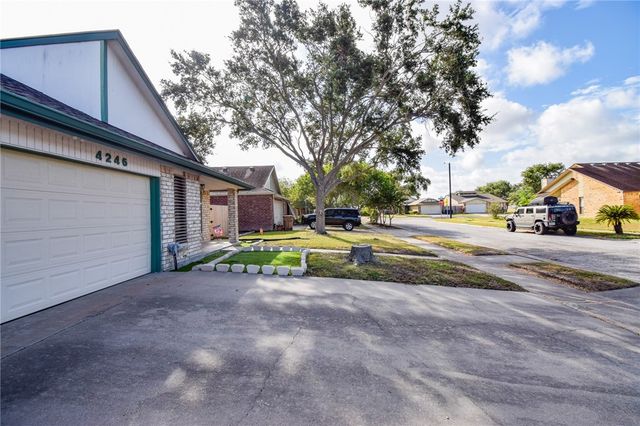 4246 Snowmass St, Corpus Christi, TX 78413
