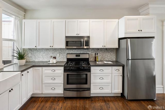 1485 Church Street 4, San Francisco, CA 94131