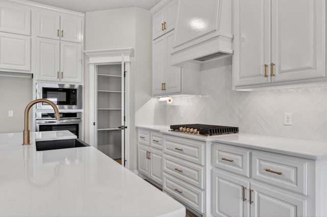 9309 NW 115th Terrace, Yukon, OK 73099