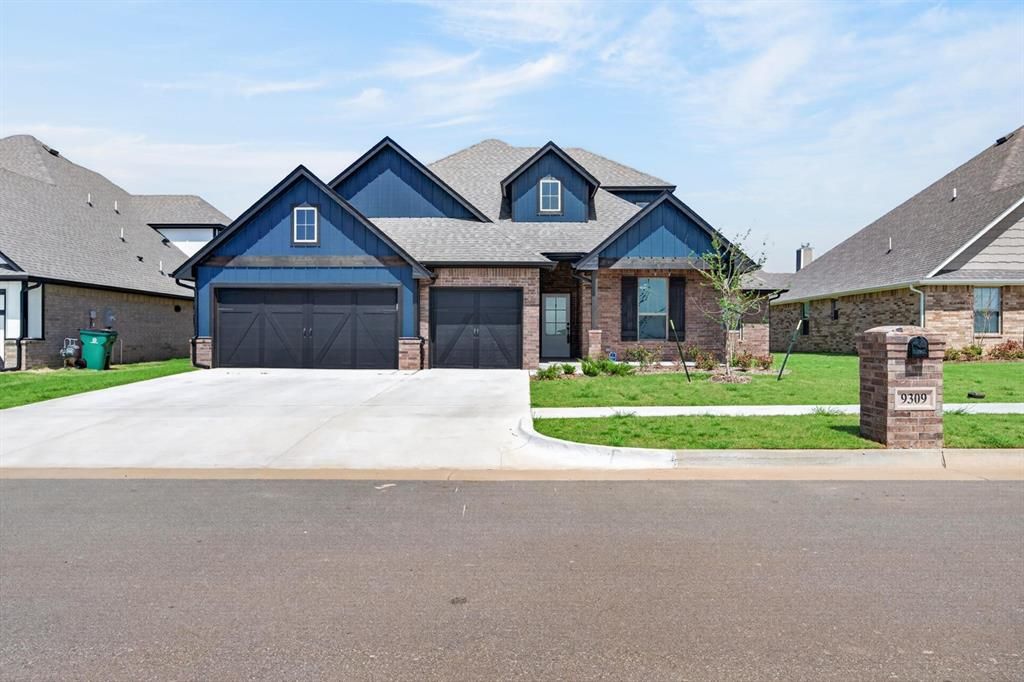 9309 NW 115th Terrace, Yukon, OK 73099