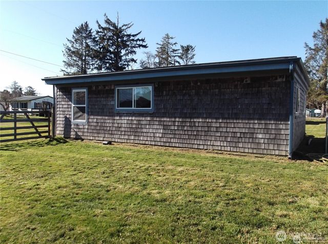 210 212 W Tacoma Avenue, Westport, WA 98595