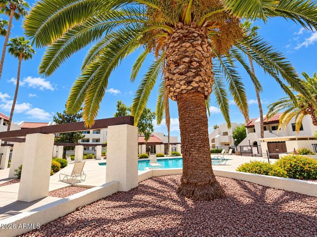 4730 W NORTHERN Avenue 2107, Glendale, AZ 85301