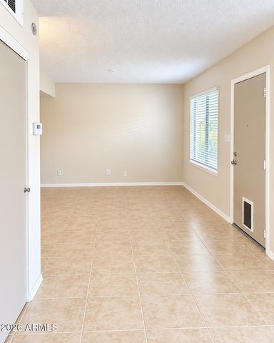 4730 W NORTHERN Avenue 2107, Glendale, AZ 85301