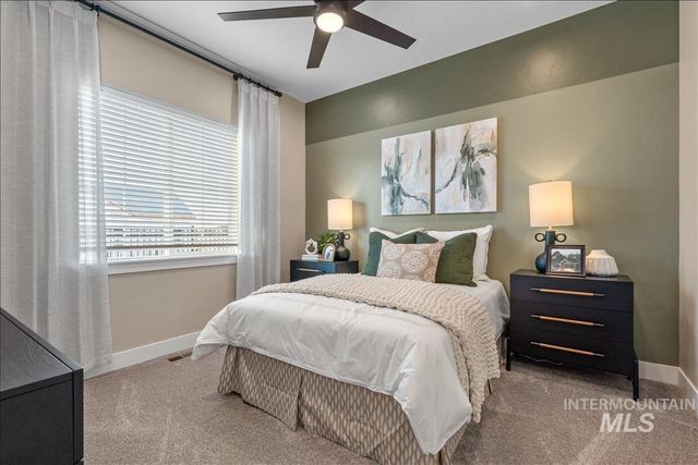 967 N Falling Water Way, Eagle, ID 83616