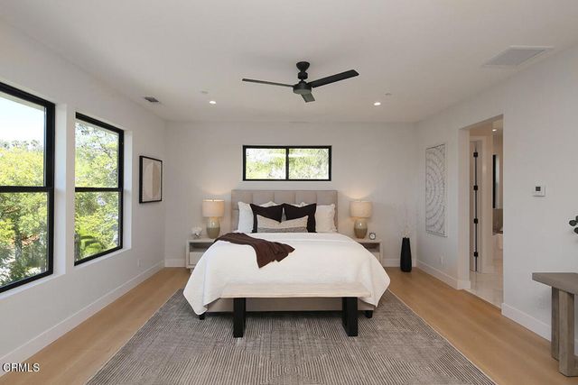 1048 Canyon Creek Place, Escondido, CA 92025