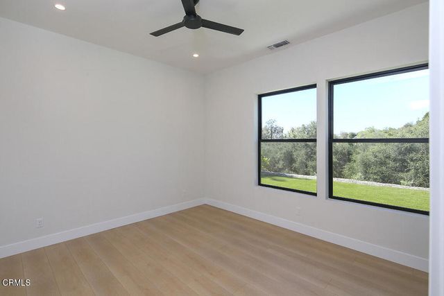 1048 Canyon Creek Place, Escondido, CA 92025