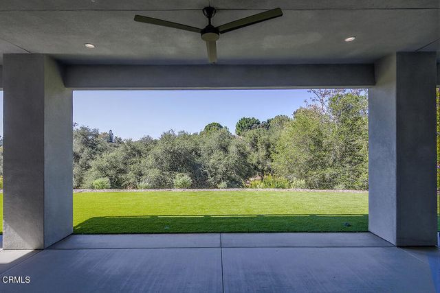 1048 Canyon Creek Place, Escondido, CA 92025