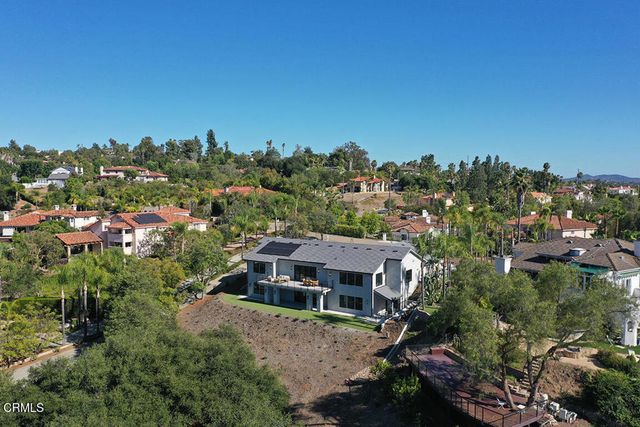 1048 Canyon Creek Place, Escondido, CA 92025