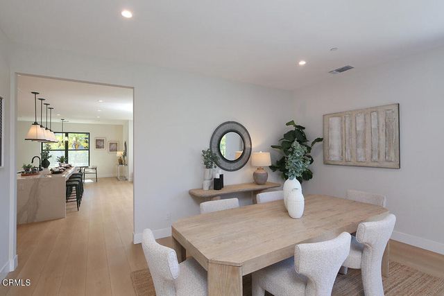 1048 Canyon Creek Place, Escondido, CA 92025
