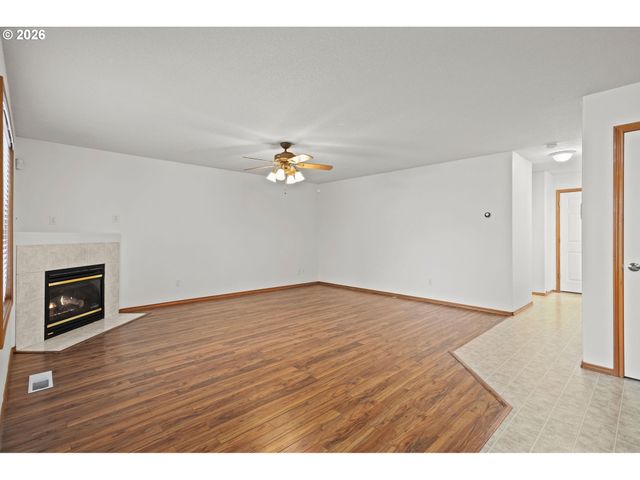 9713 Nw 26TH Ct, Vancouver, WA 98665