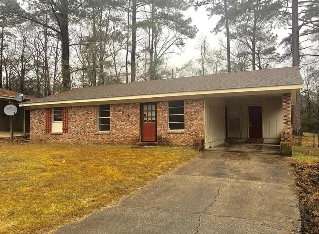 4319 Creek Ave., Laurel, MS 39443