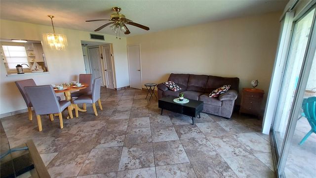 5154 TURQUOISE LANE 201, New Port Richey, FL 34652