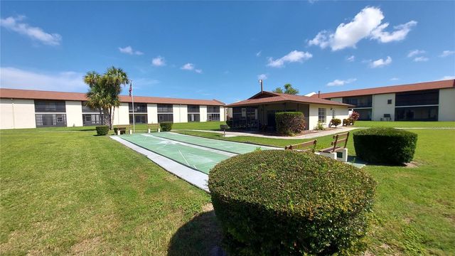 5154 TURQUOISE LANE 201, New Port Richey, FL 34652