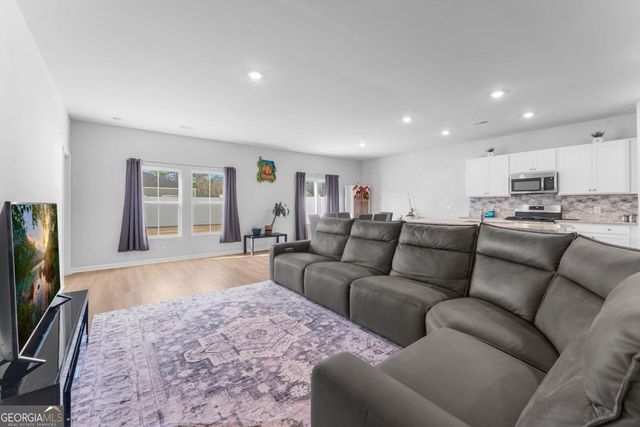 151 Franklins Walk, Rincon, GA 31326