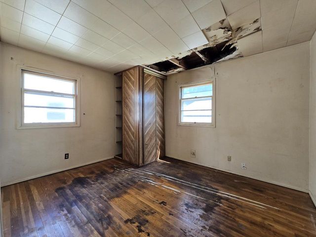 2939 W Carmen AVENUE, Milwaukee, WI 53209