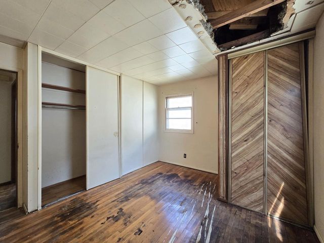 2939 W Carmen AVENUE, Milwaukee, WI 53209