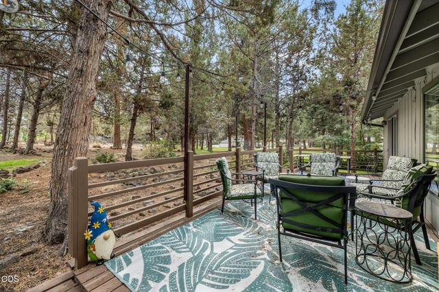 61510 Maid Marian, Bend, OR 97702