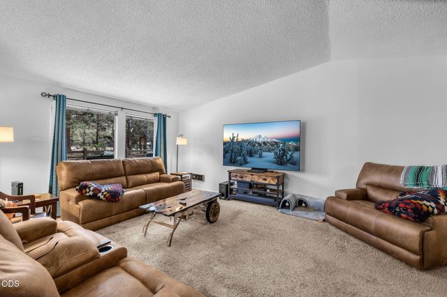 61510 Maid Marian, Bend, OR 97702