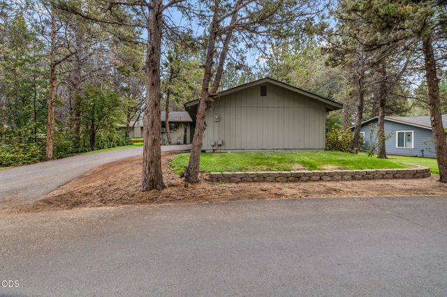 61510 Maid Marian, Bend, OR 97702